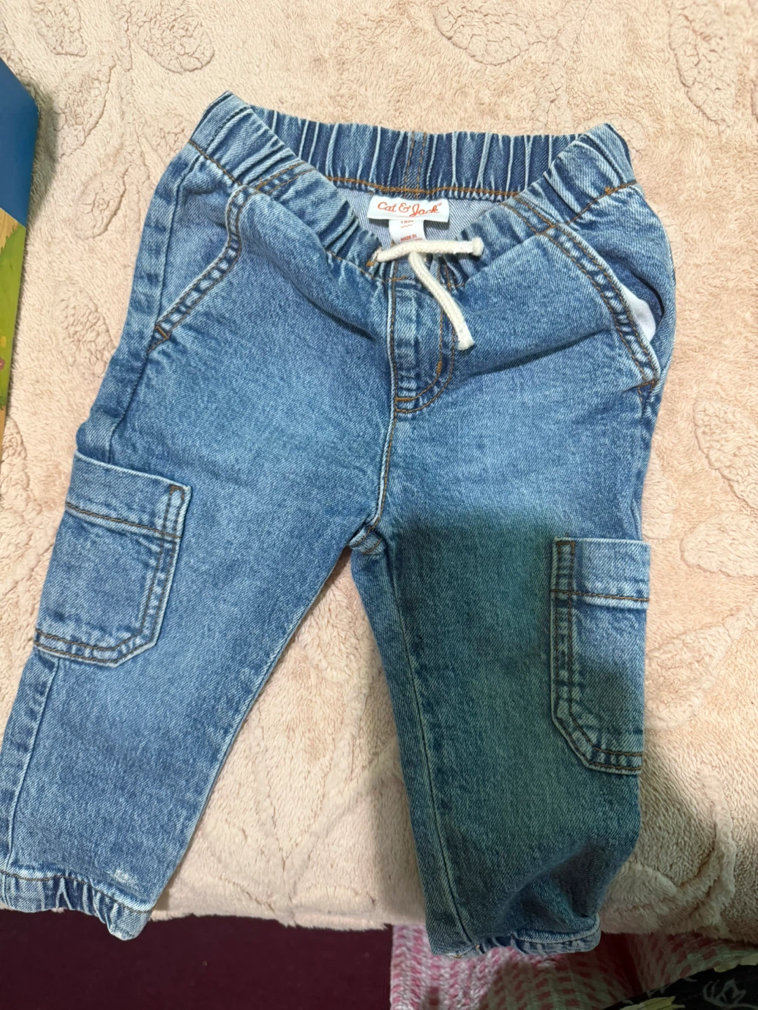 Boys Black Button-Up Shirt & Denim Cargo Pants Set - photo 3