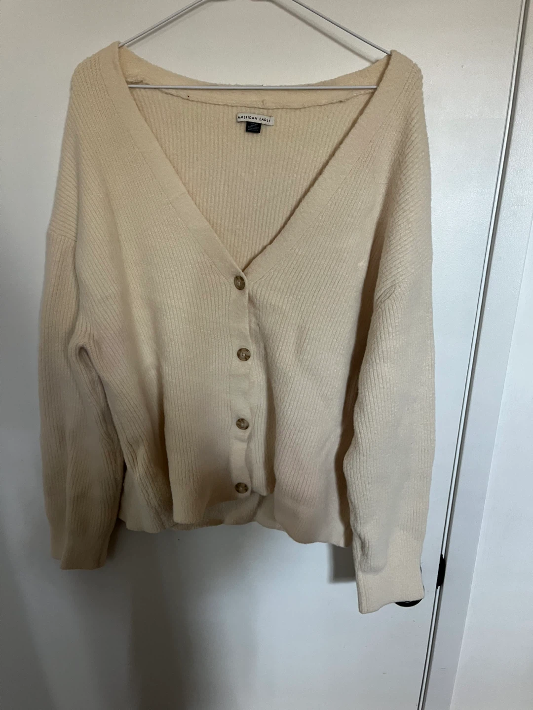American Eagle Cream Ribbed Cardigan