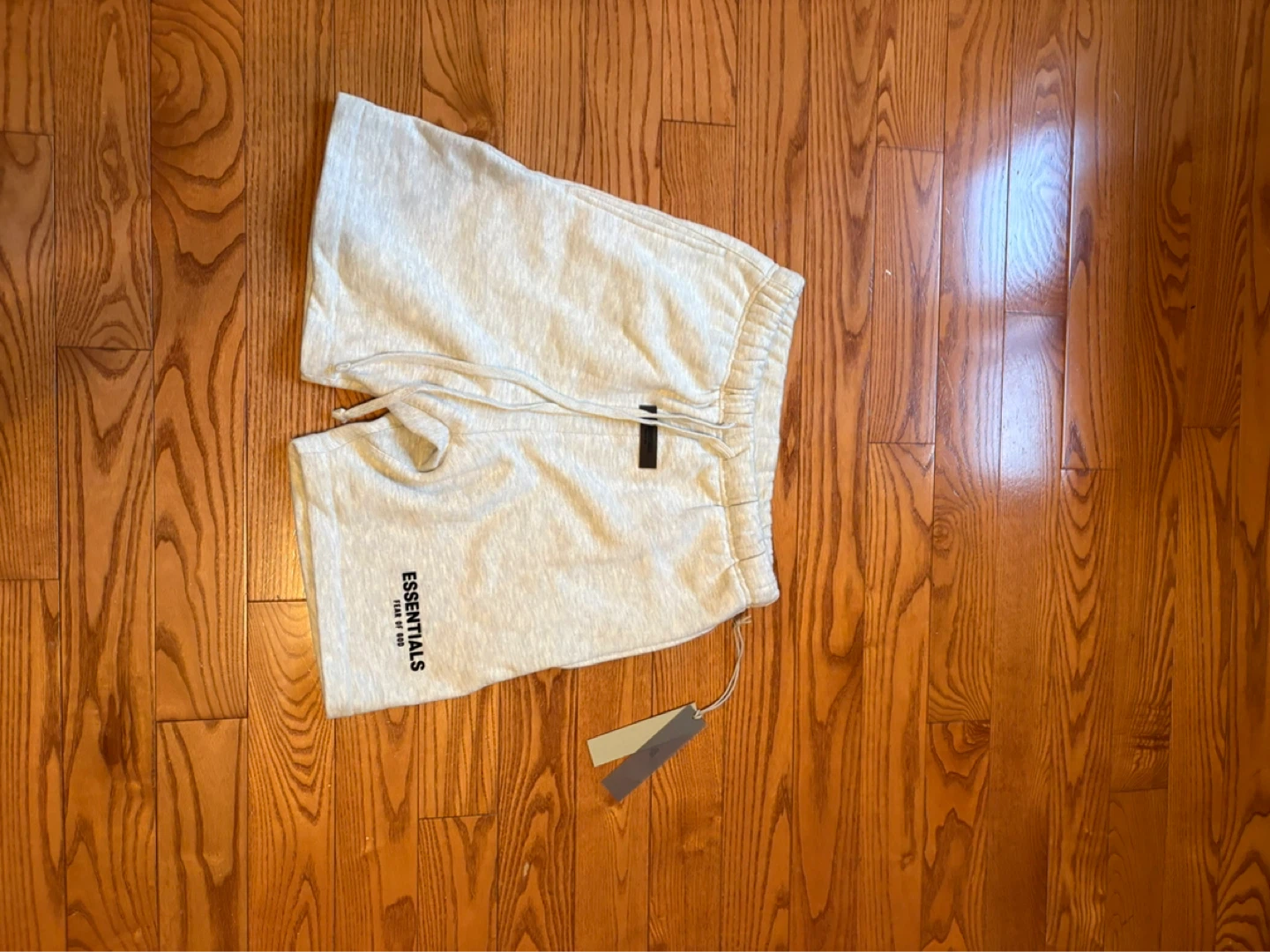 ESSENTIALS Fear of God Sweat Shorts - photo 2