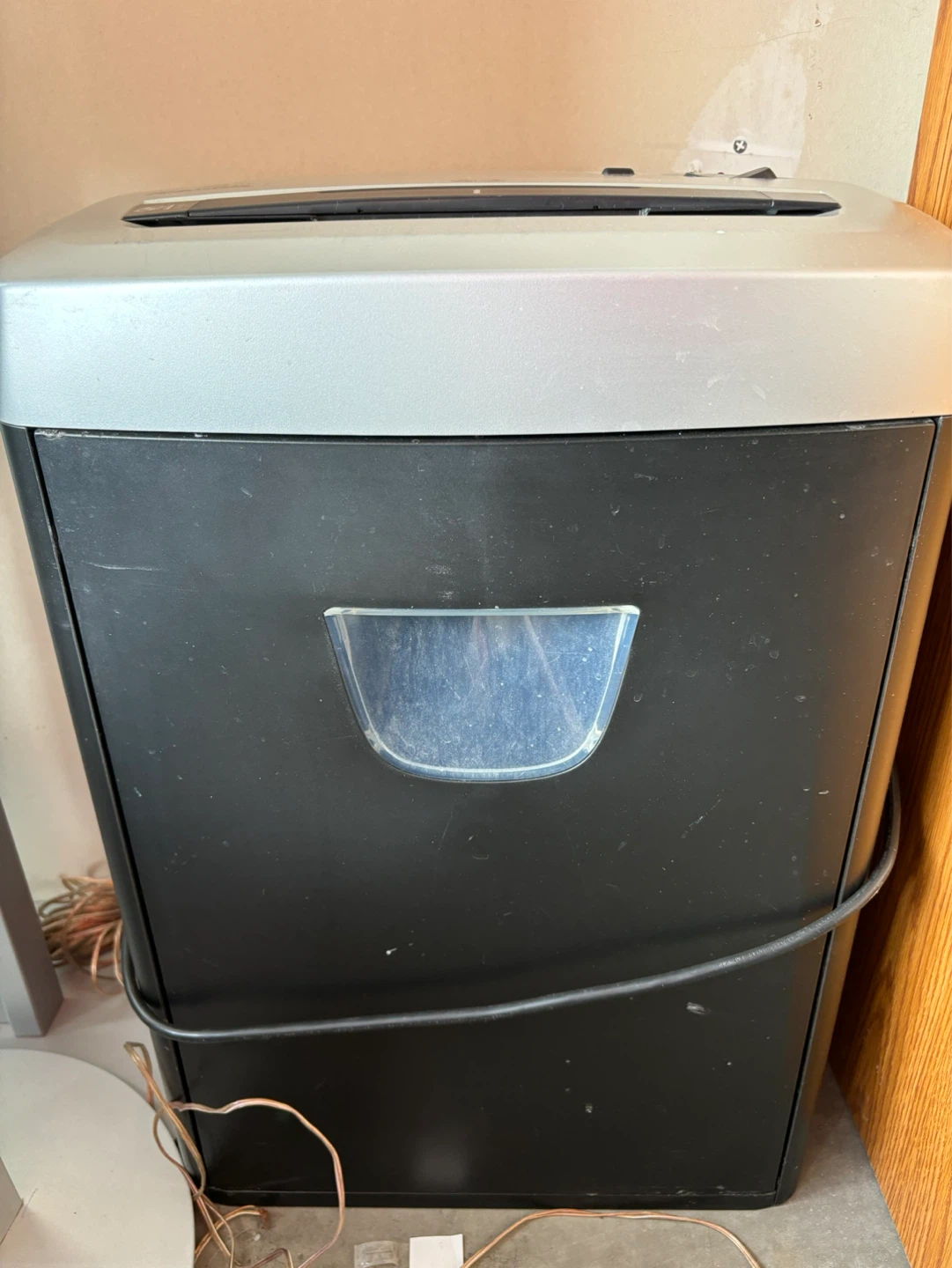 Fellowes DM12c+ Shredder - photo 3