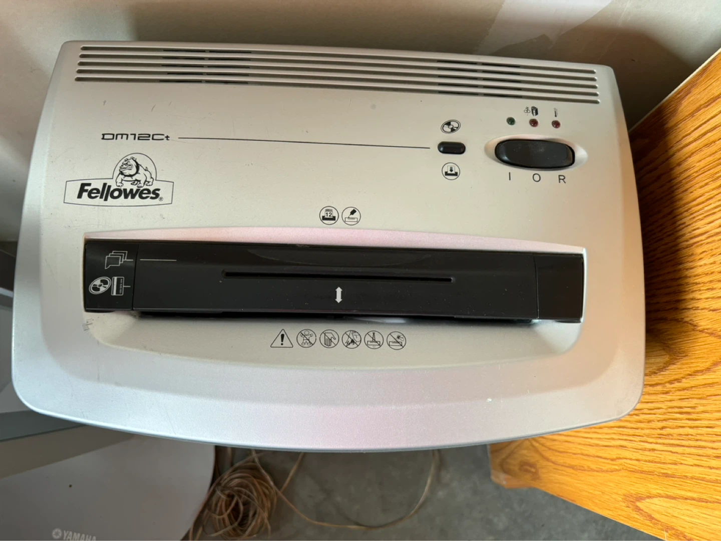 Fellowes DM12c+ Shredder - photo 2