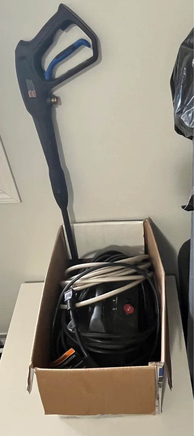 Kobalt pressure washer 1700 PSI - photo 2