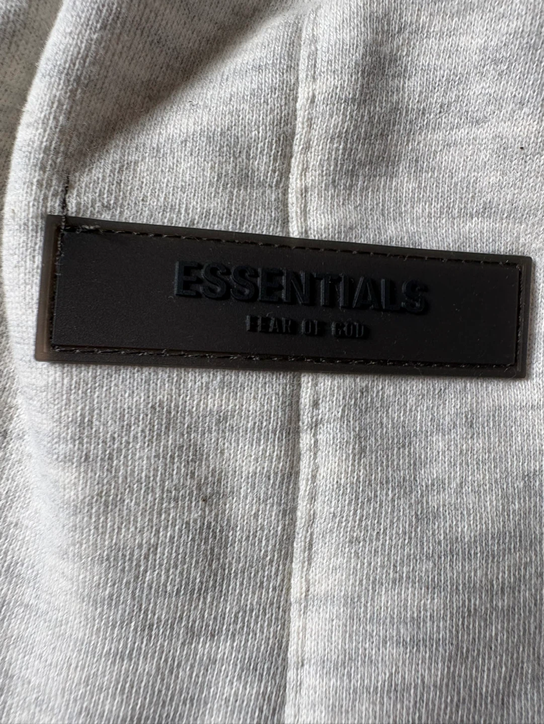 Fear of God Essentials Shorts Dark Oat - Size S (ONLY 2 LEFT!) - photo 3