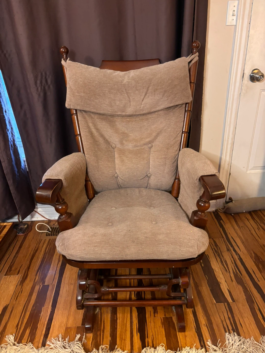 Solid Wood Glider Rocking Chair