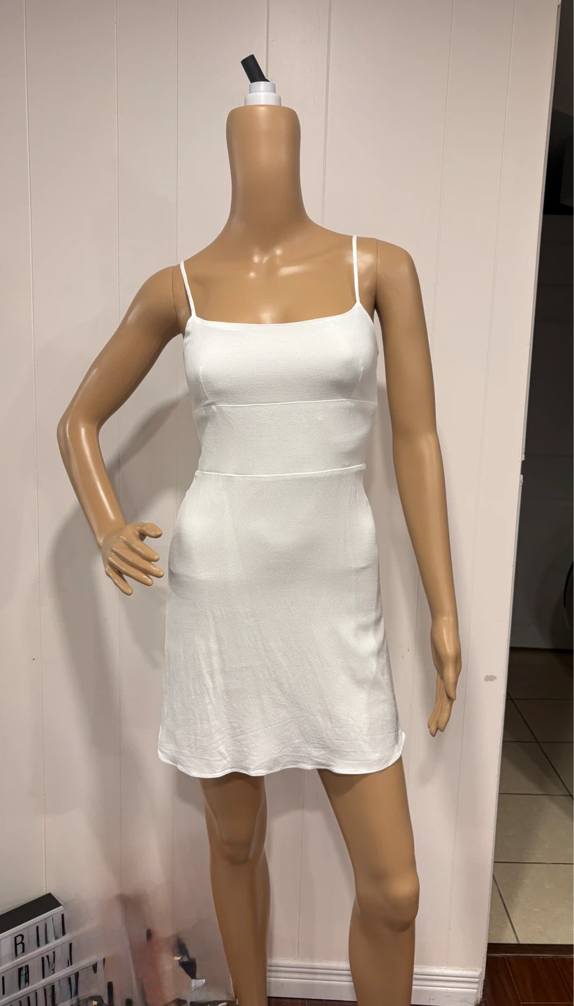Sunday Best White Dress - photo 3