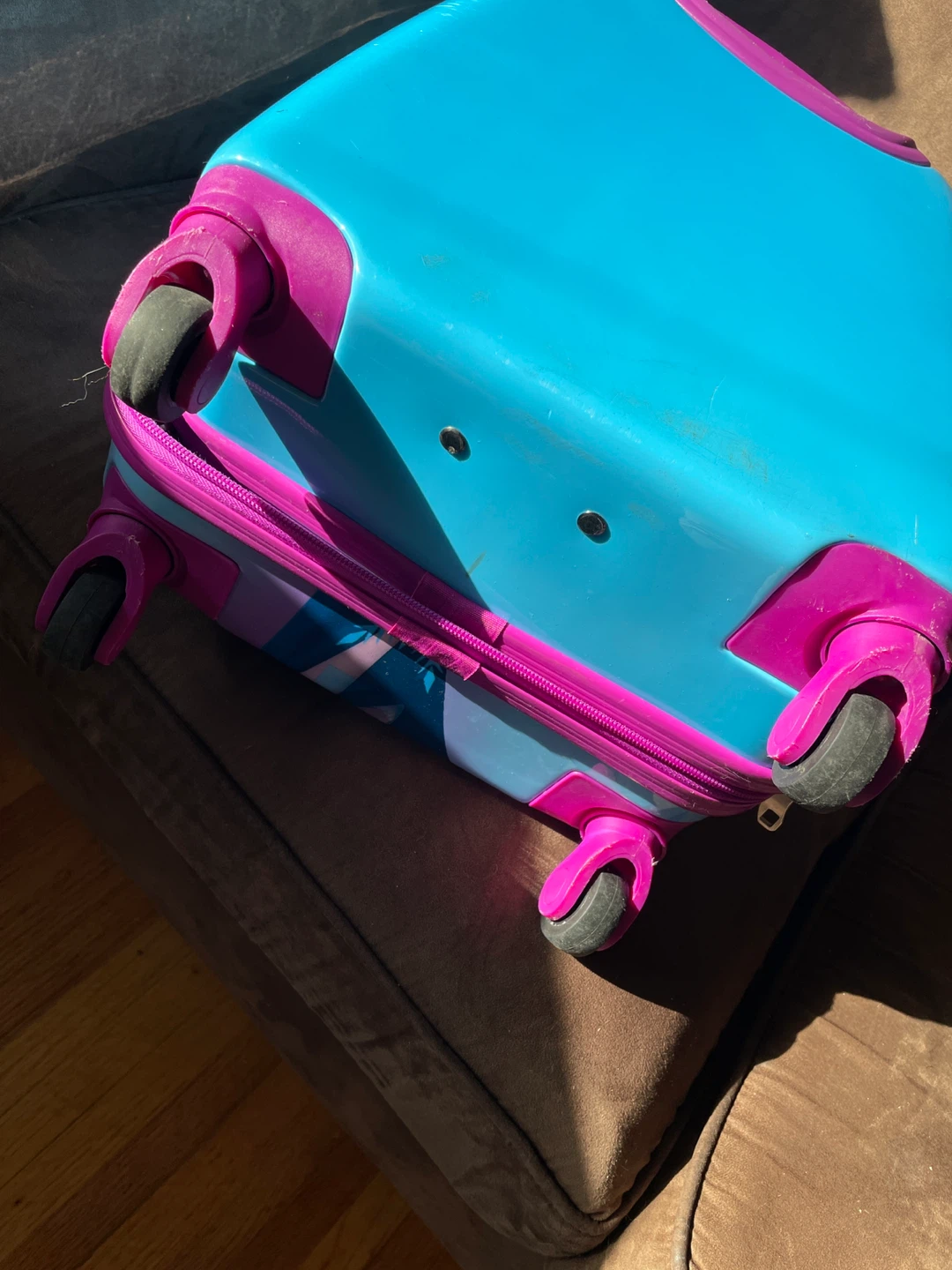 Disney Frozen Elsa Kids Suitcase - photo 3