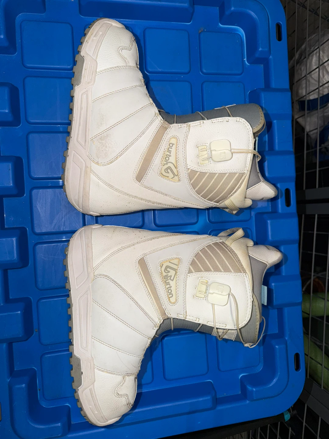 Burton Snowboard Boots - photo 2