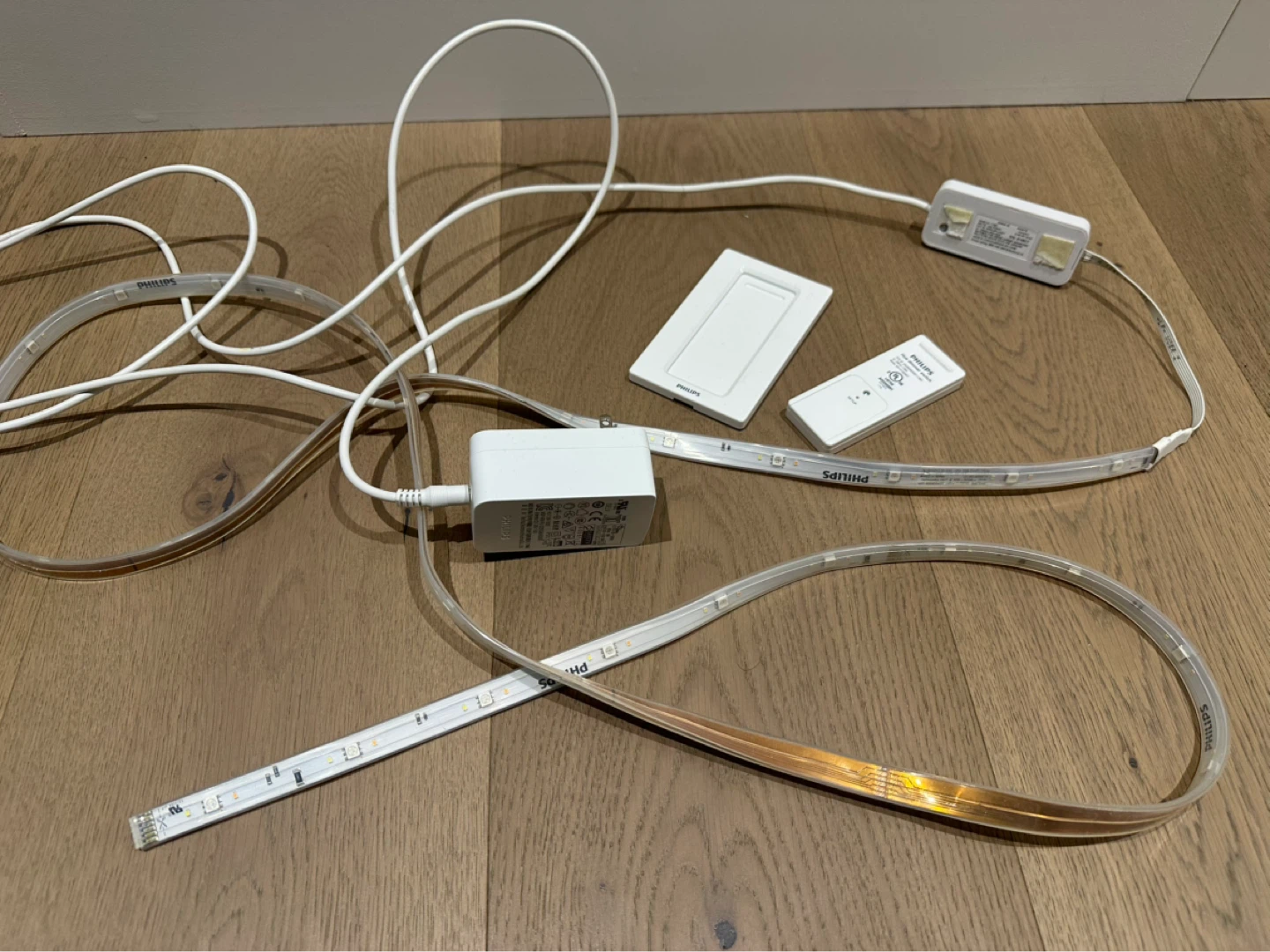 Philips Hue Lightstrip and Dimmer Switch Kit - photo 4