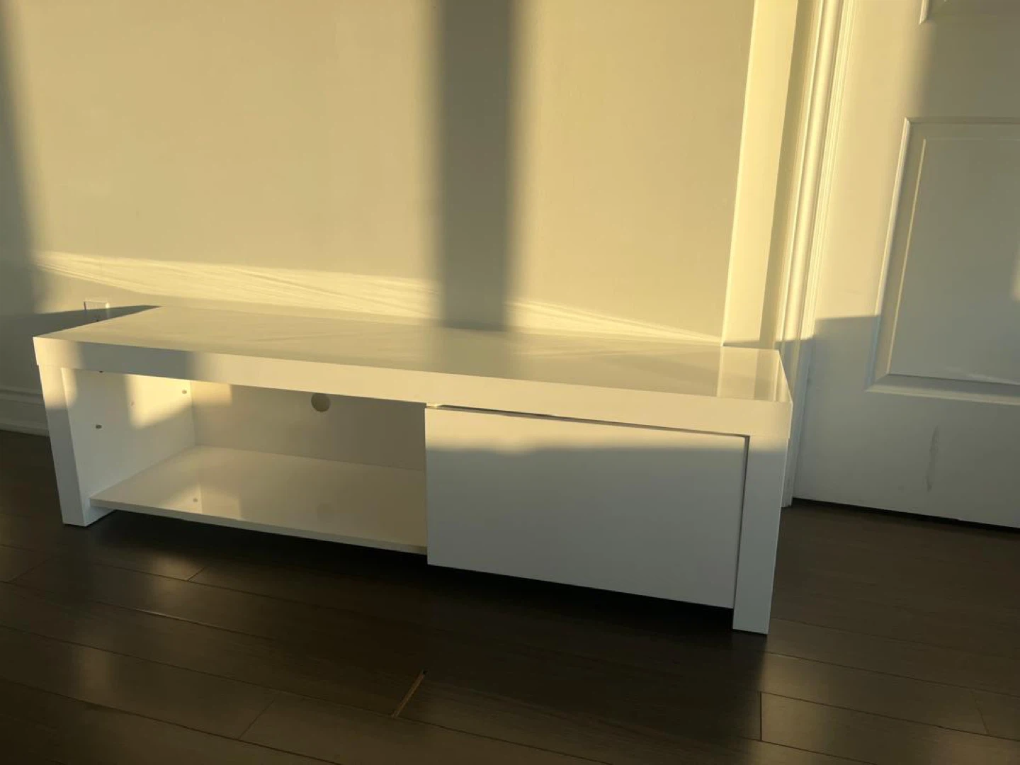 White TV Stand with Drawer