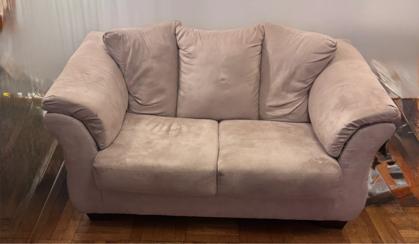 Raymour & Flanigan Light Beige Loveseat Sofa - photo 2