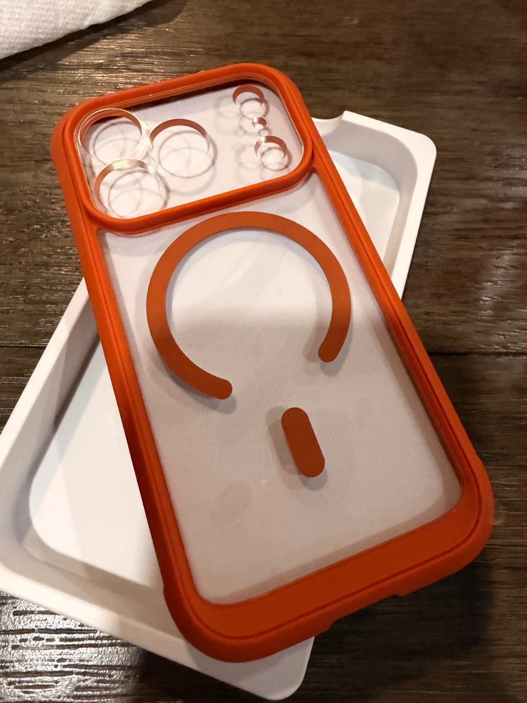 Orange Magnetic iPhone 17 Pro Case - photo 2
