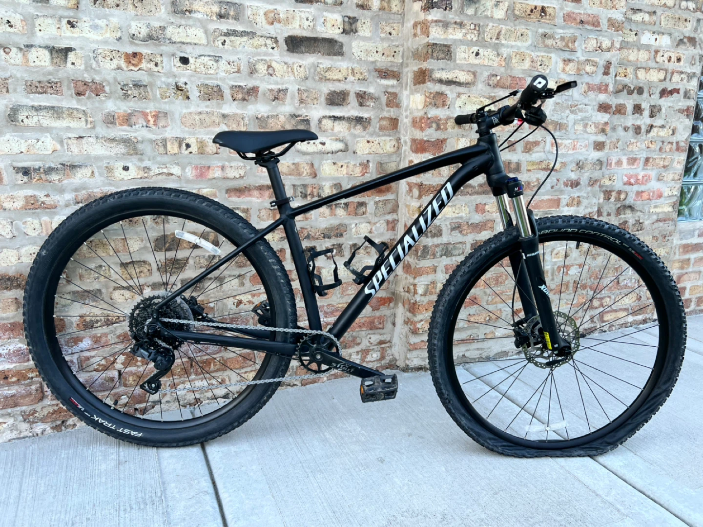 Specialized Rockhopper Mountain Bike