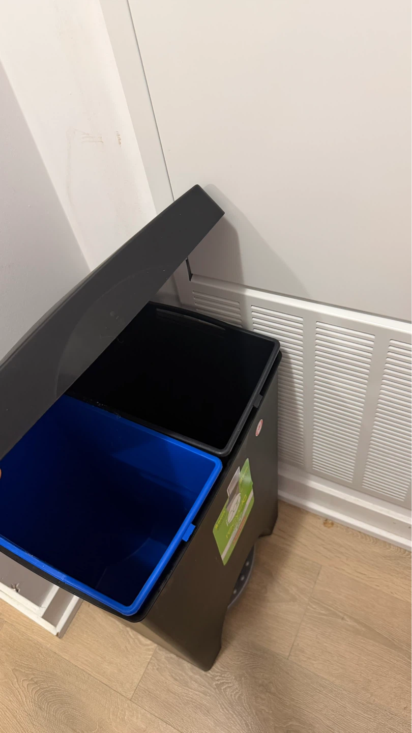 Simplehuman Dual Compartment Recycling Bin - photo 2