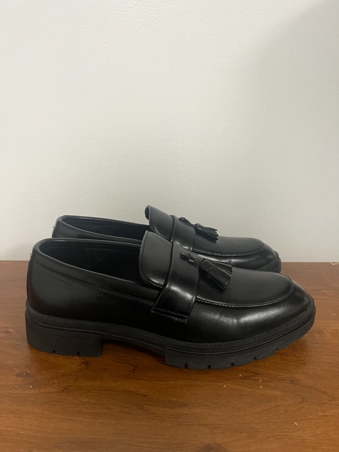 Black Tassel Loafer Shoes - photo 3