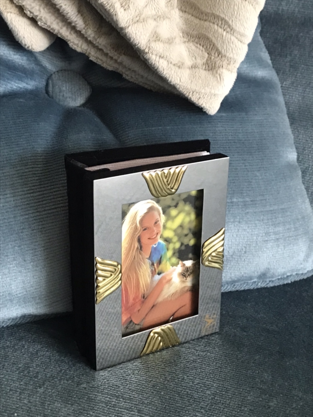Lovely Mini Metallic Gold & Silver Photo Album - photo 2