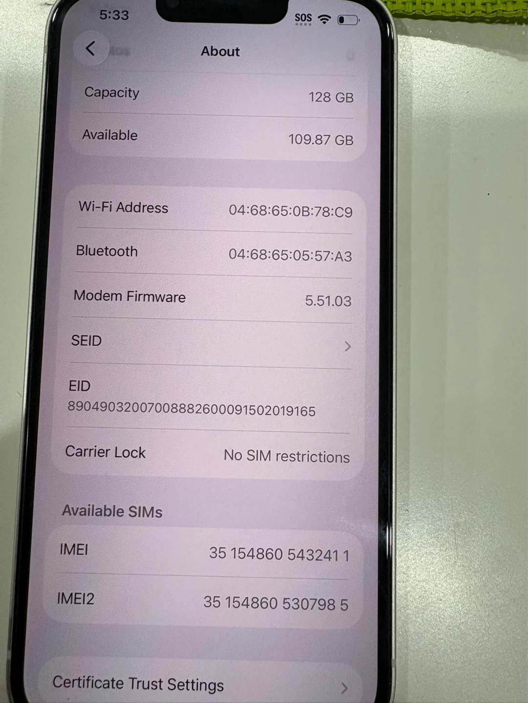 Apple iPhone 13 - 128GB - White - Case Included - photo 2