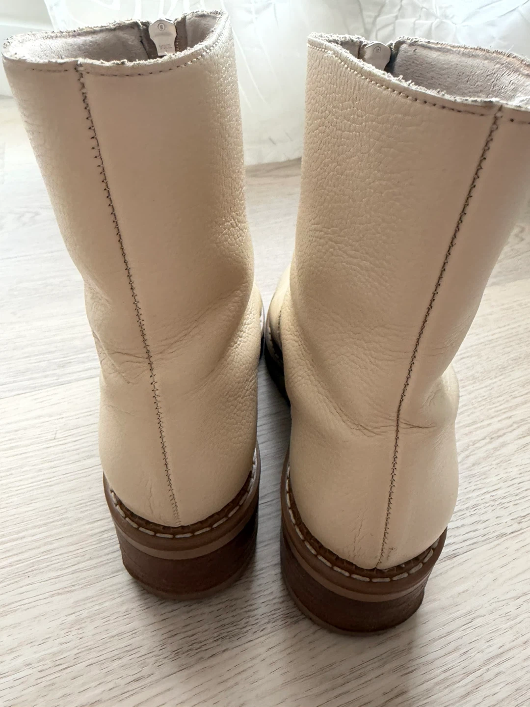Cream Leather Zipper Boots. Made in Spain - photo 4