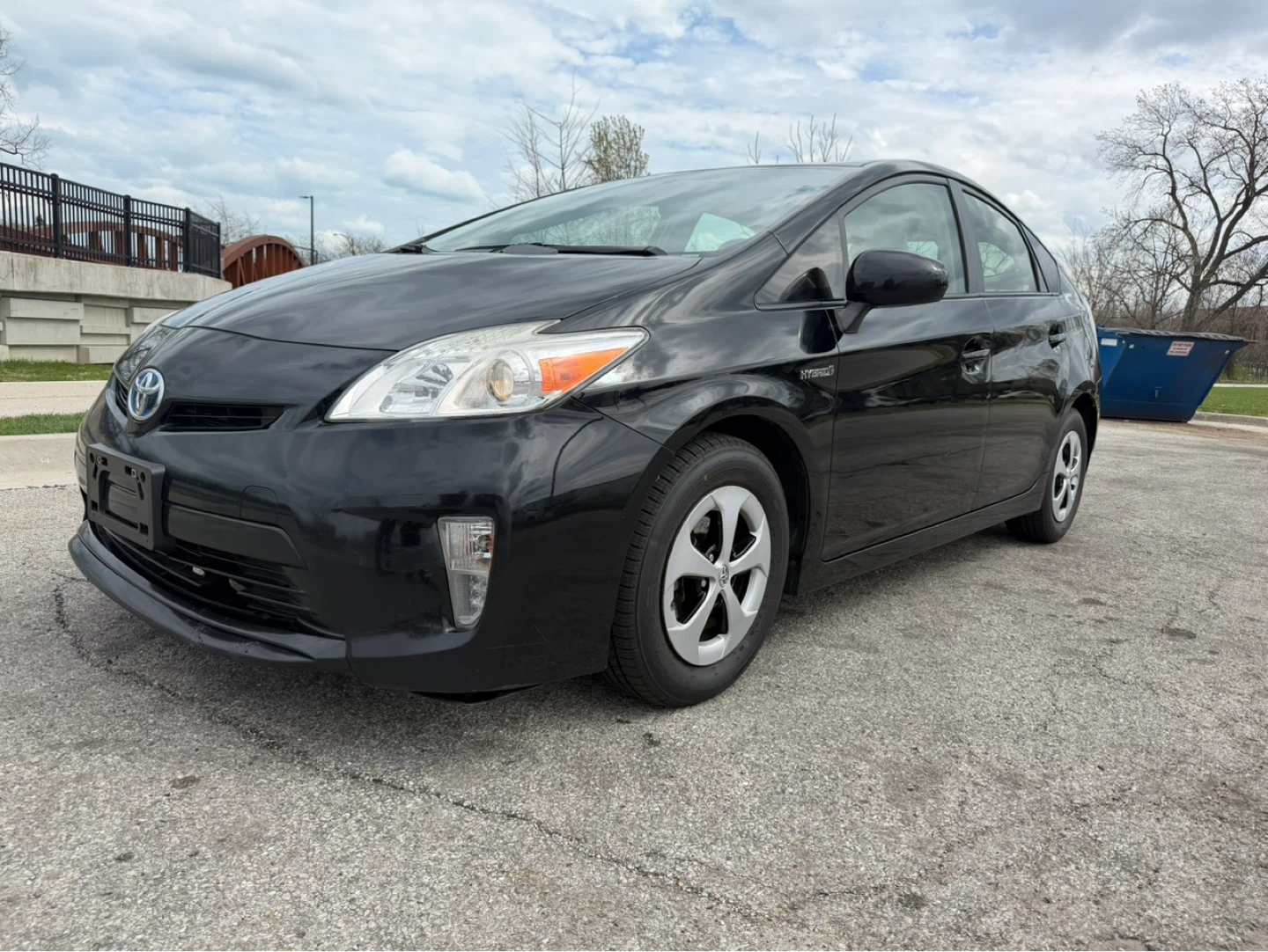 2015 Toyota Prius Hybrid - photo 2