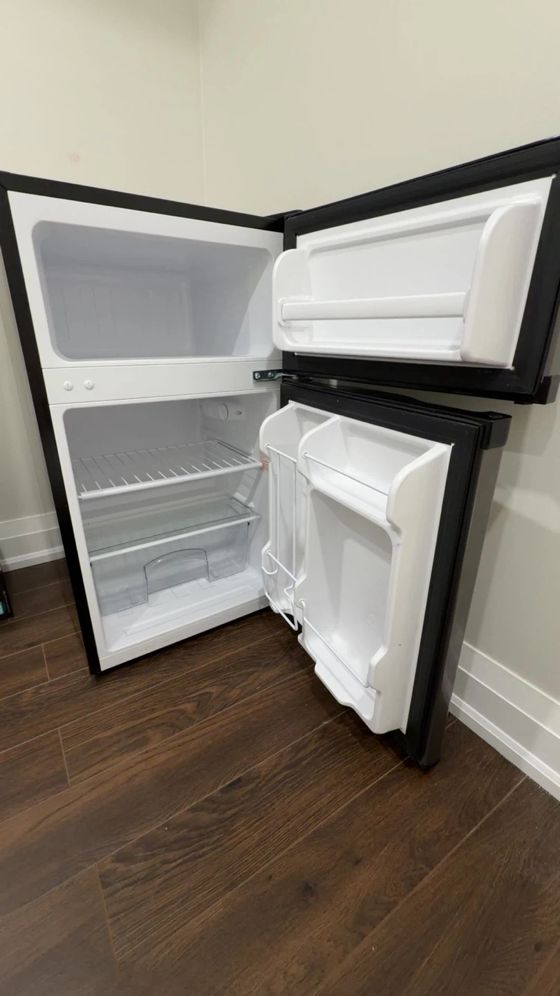 Danby Designer Compact Refrigerator 3.1 Cu.Ft. - photo 2