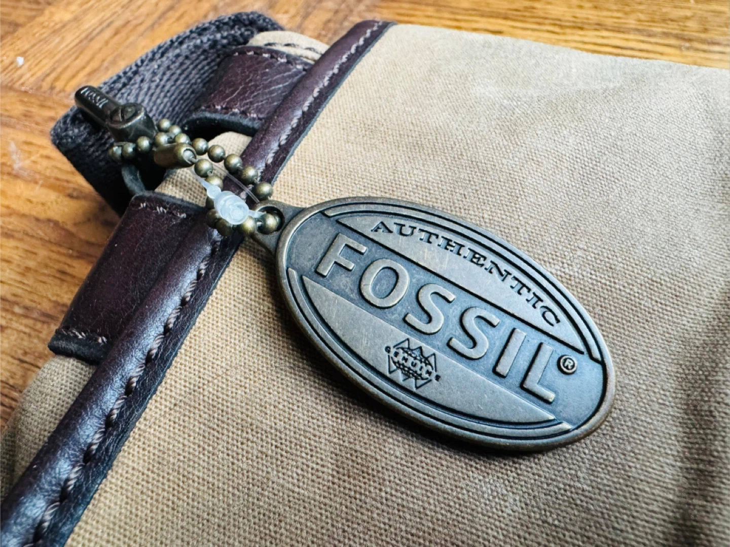 Fossil Messenger Bag - Tan Canvas with Leather trim - Brand New - photo 2
