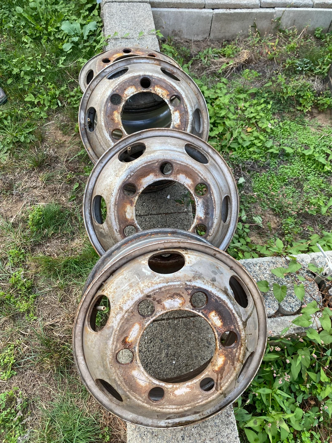 Used Truck Rims (Set of 4) - photo 4