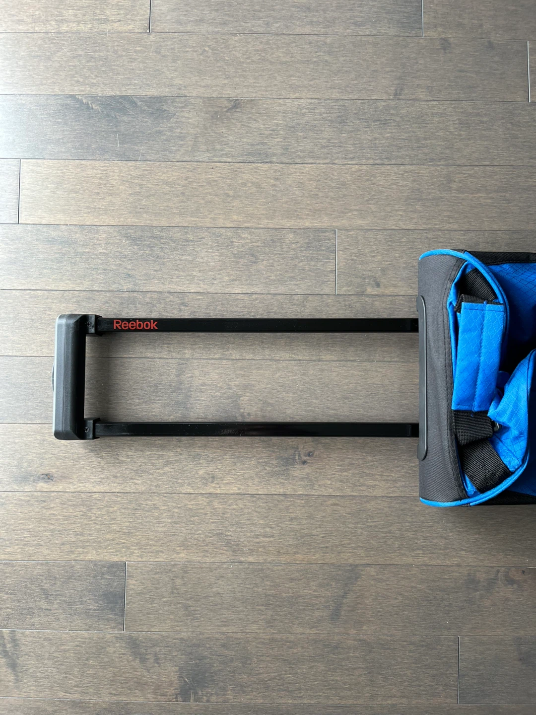 New Reebok Duffle Bag w/ Wheels - photo 3
