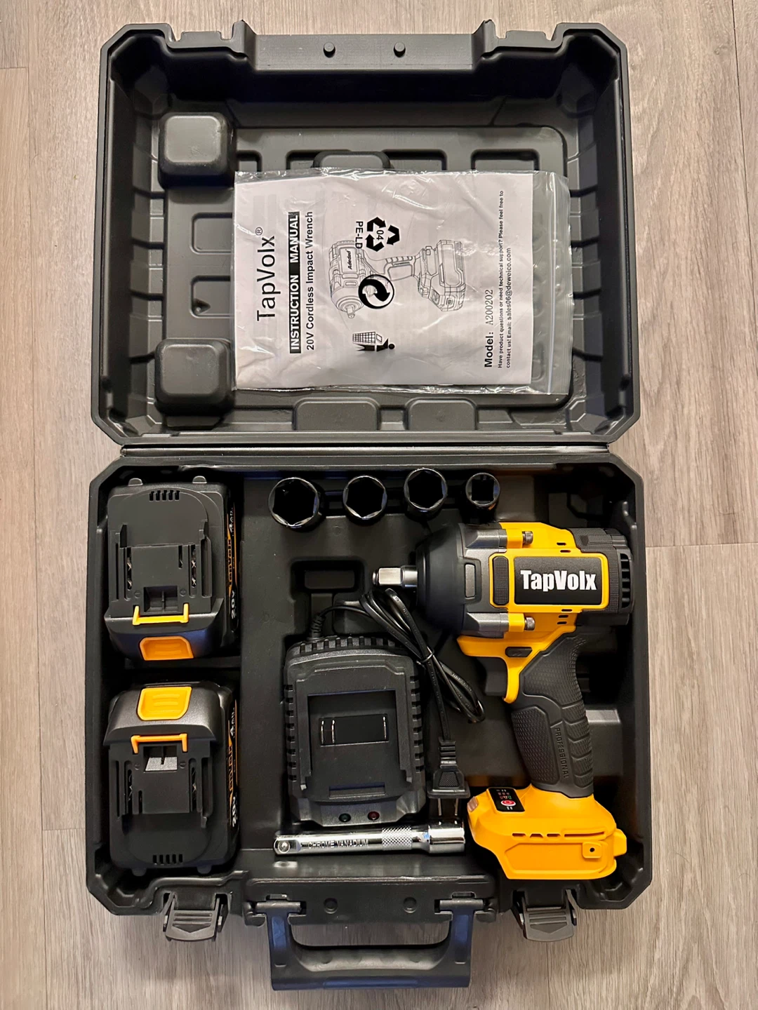 Cordless Impact Wrench Kit [1500NM]