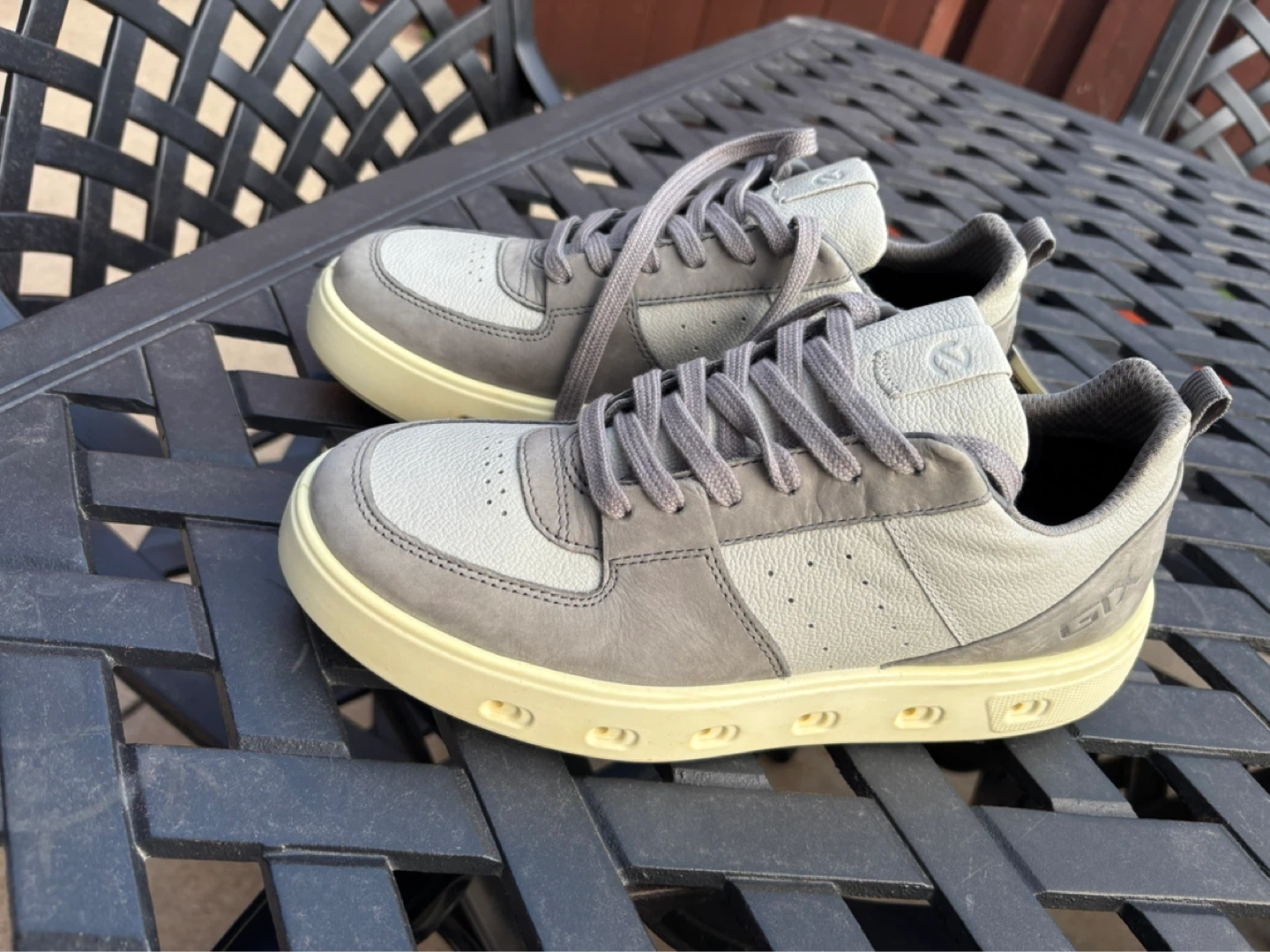 ECCO Gore-Tex Surround Sneakers - Gray - photo 2