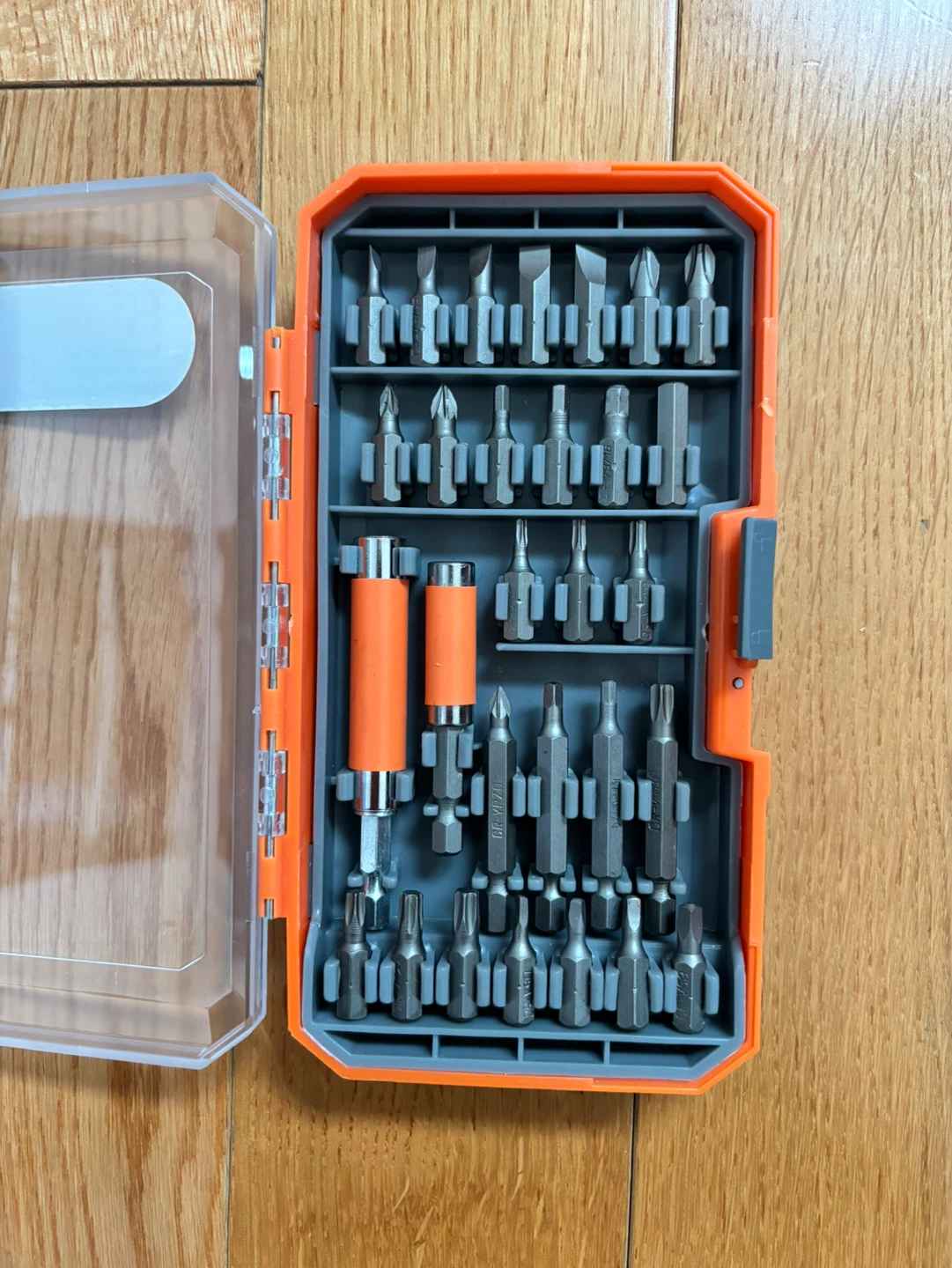 Brand New-HDX 29-Piece Screwdriver Bit Set with Case - photo 3