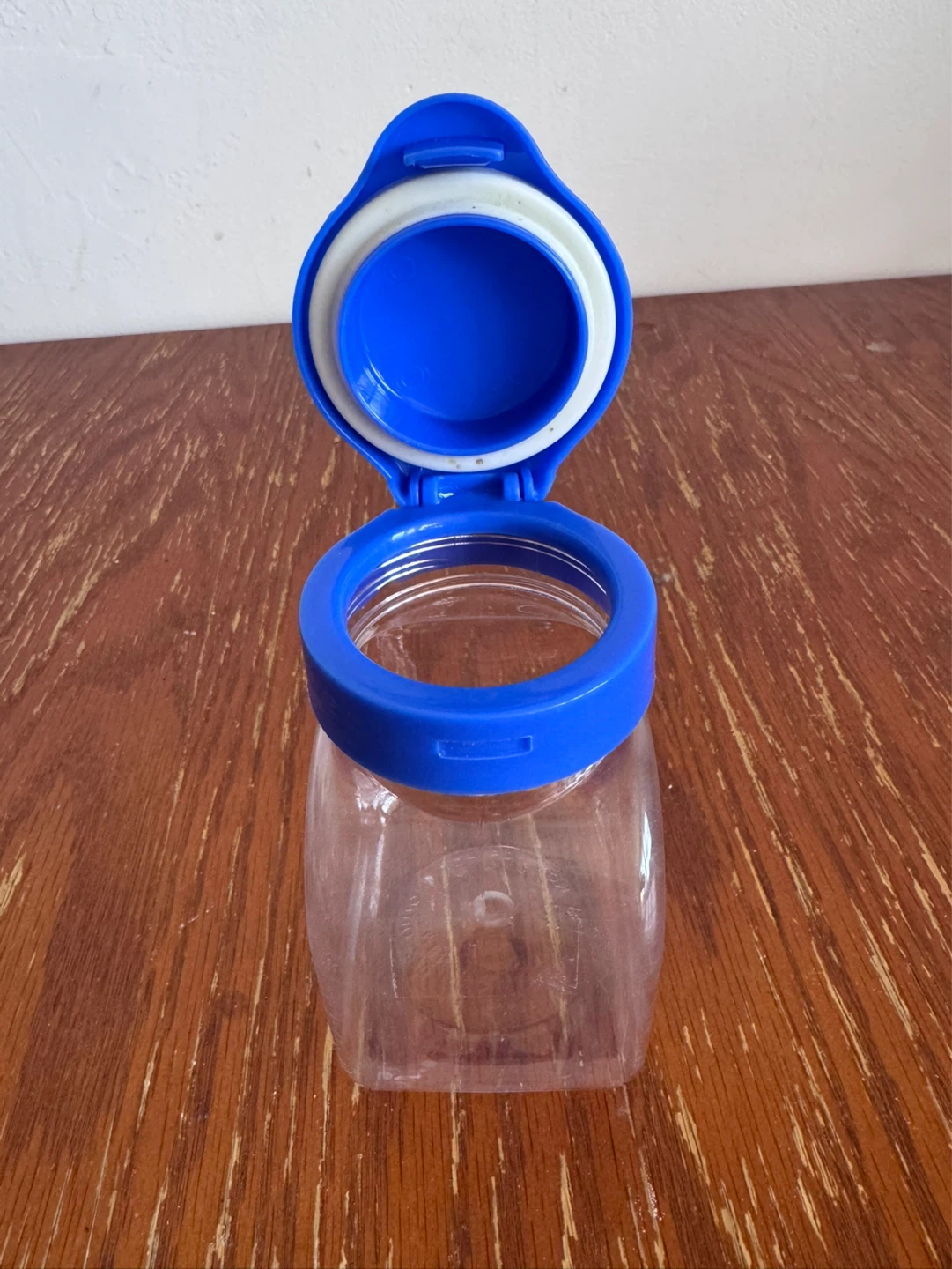 Plastic Spice Jar with Blue Flip-Top Lid - photo 2