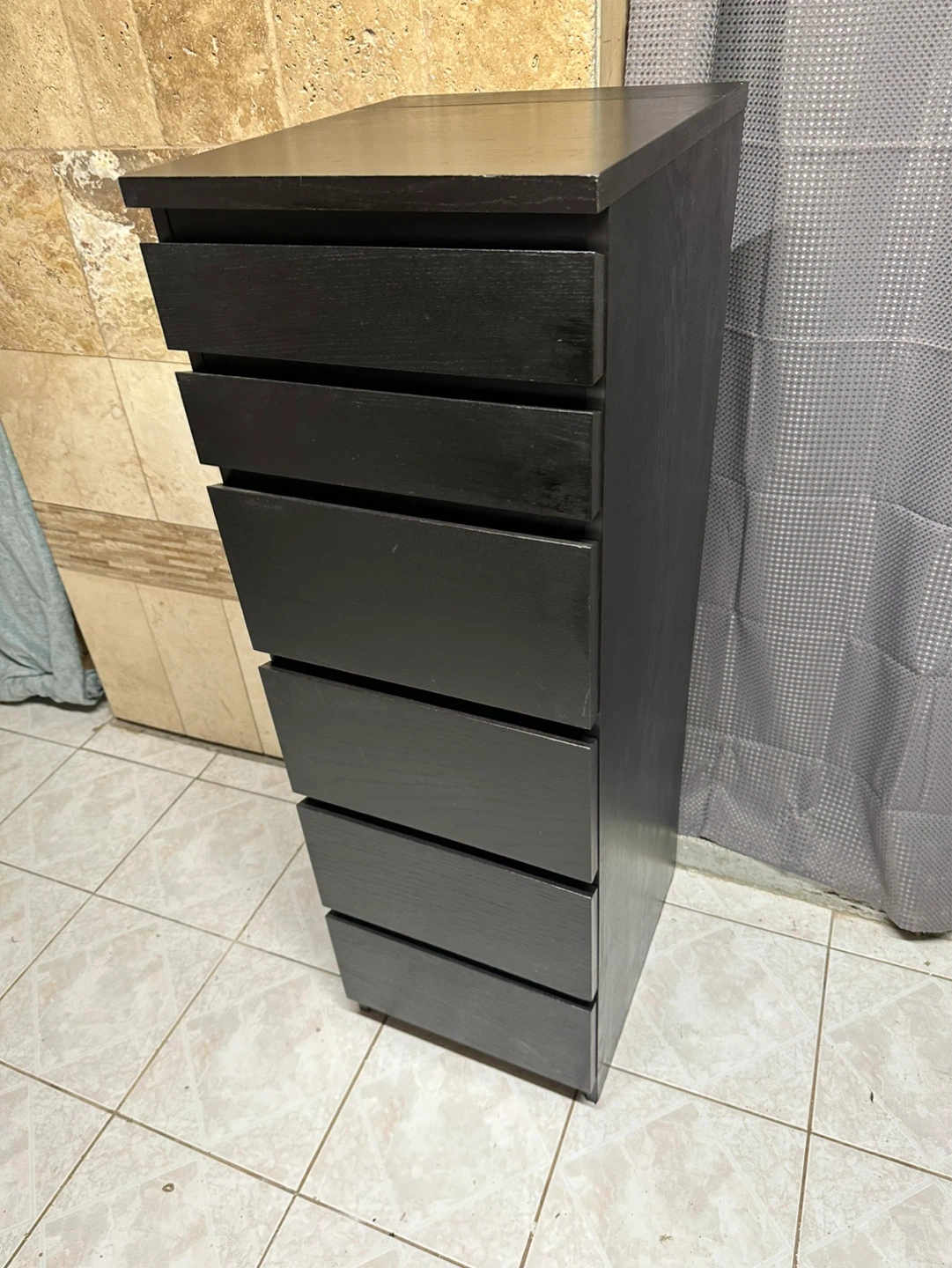 6-Drawer Tall Dresser with Jewelry Organizer and Mirror Lid