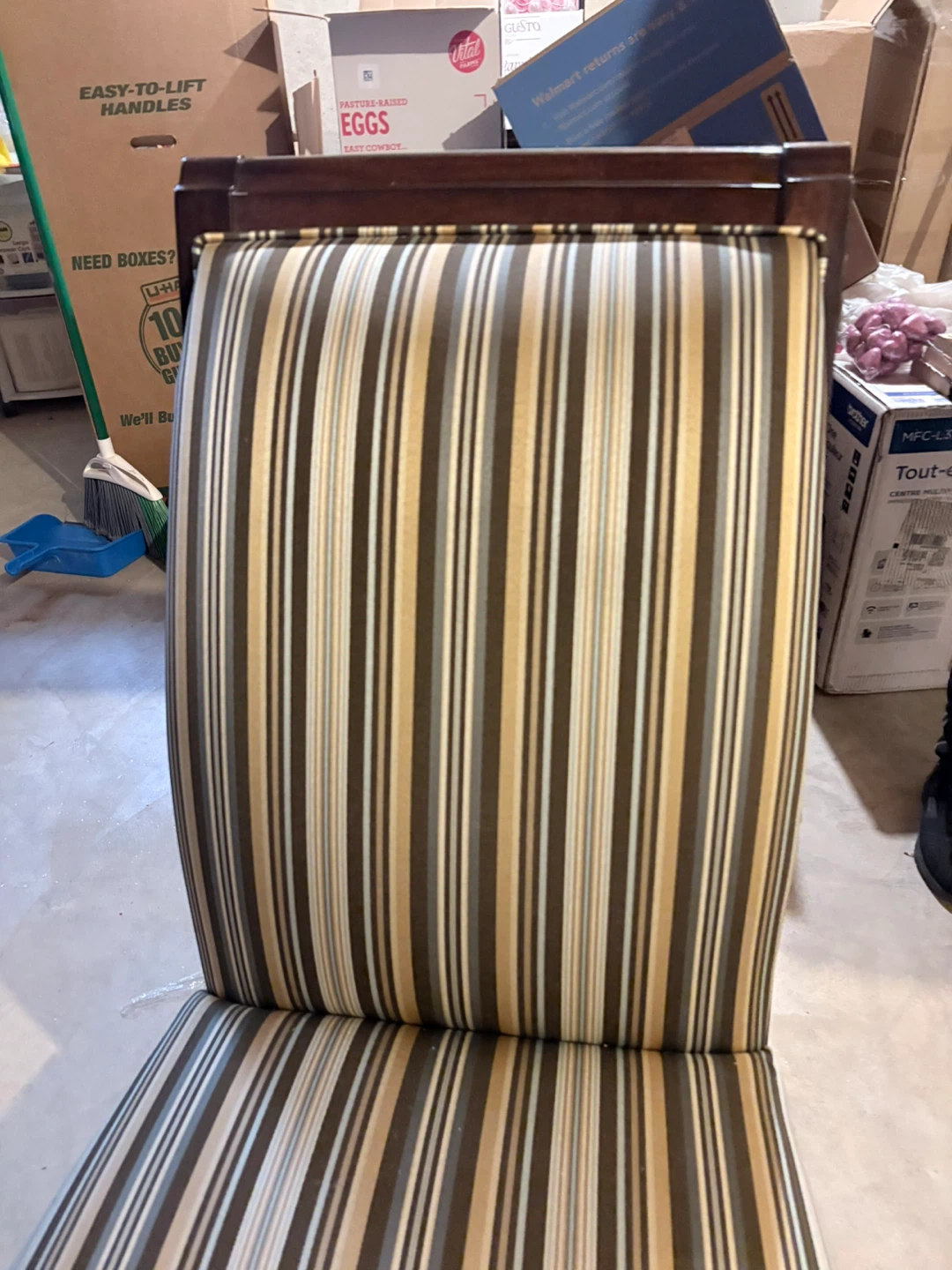 Striped Accent Chair with Wooden Frame - photo 5