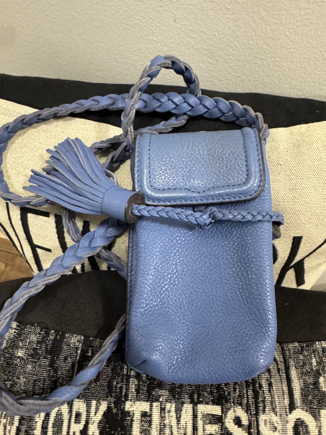 Rebecca minkoff tassel blue pebbled leather phone case