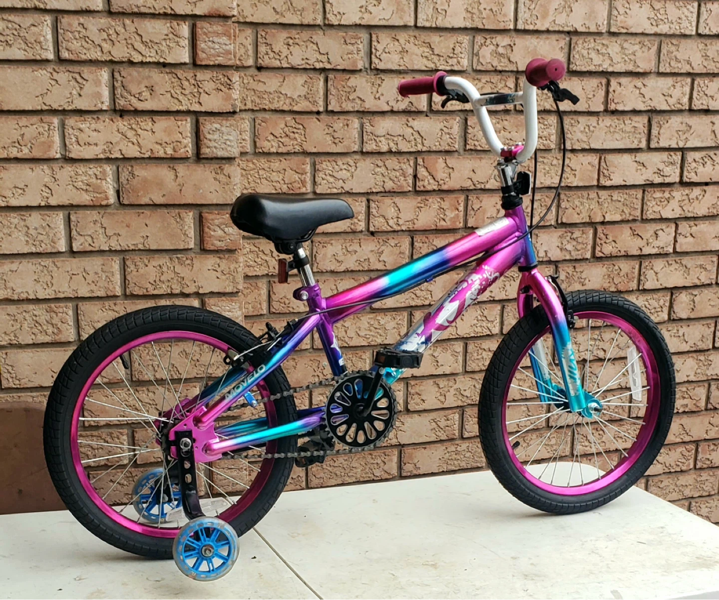 Girls' 16" Bike with Training Wheels - photo 2