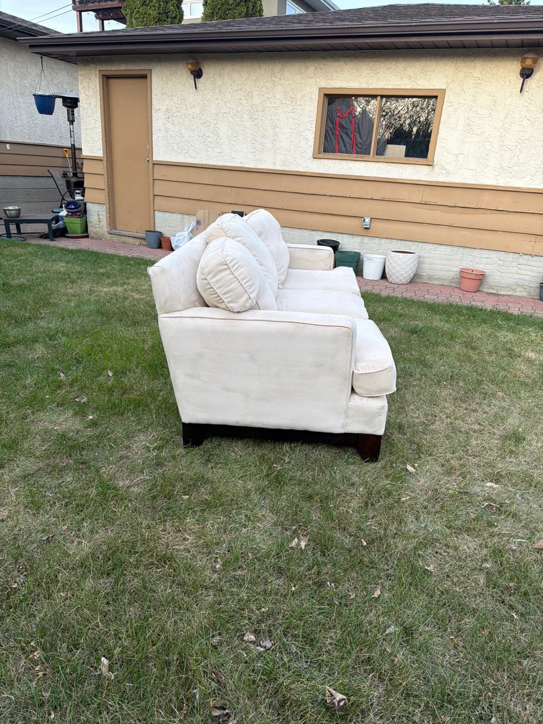 Cream Sofa - photo 4