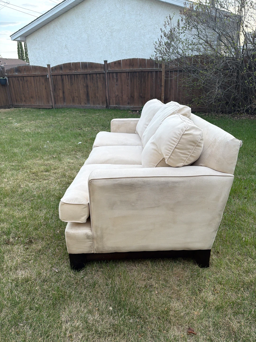 Cream Sofa - photo 3