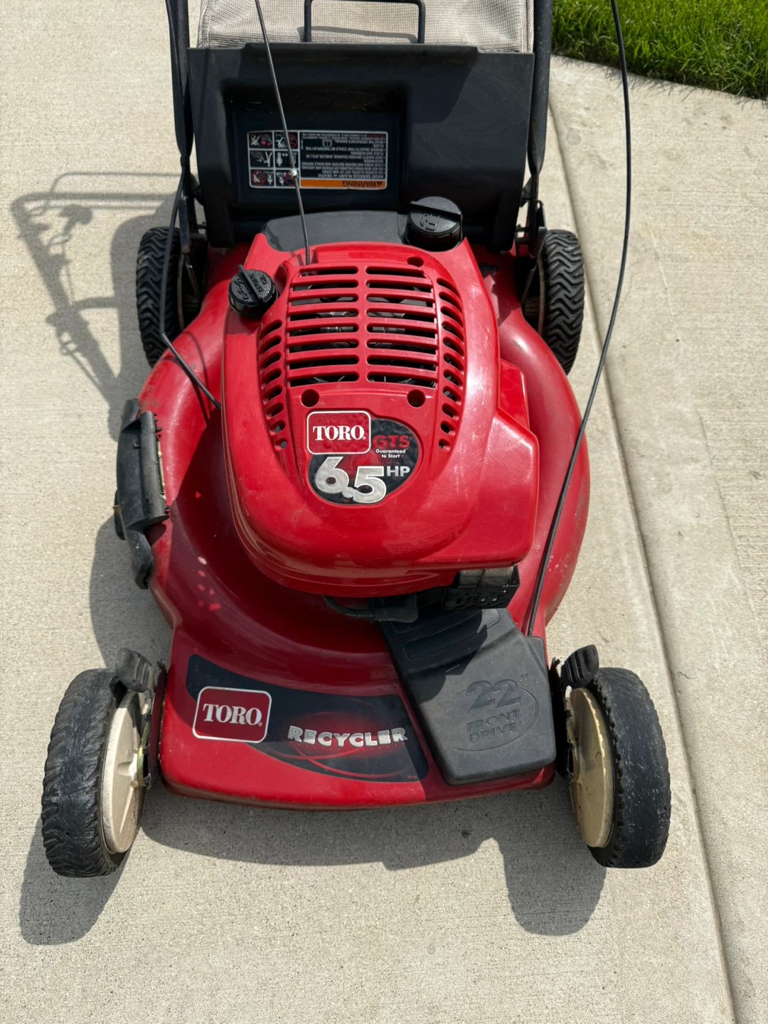 Toro  Lawnmower. Self propelled. $150.00 or best offer. - photo 5