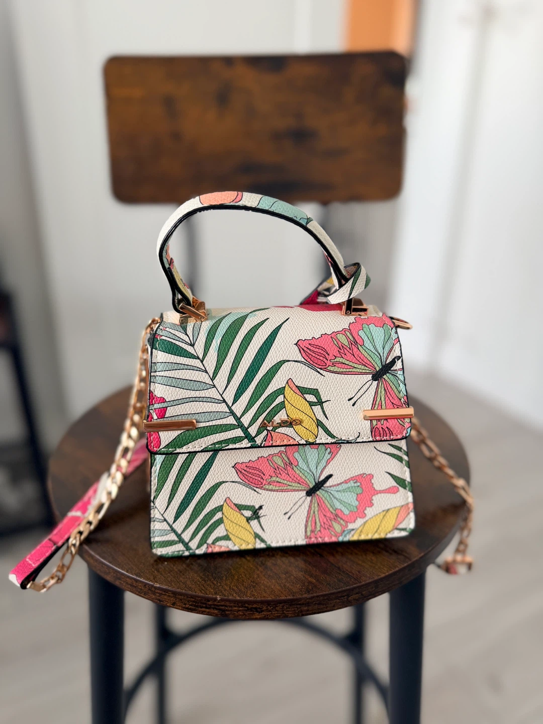 Women's floral and butterfly print mini handbag - photo 2
