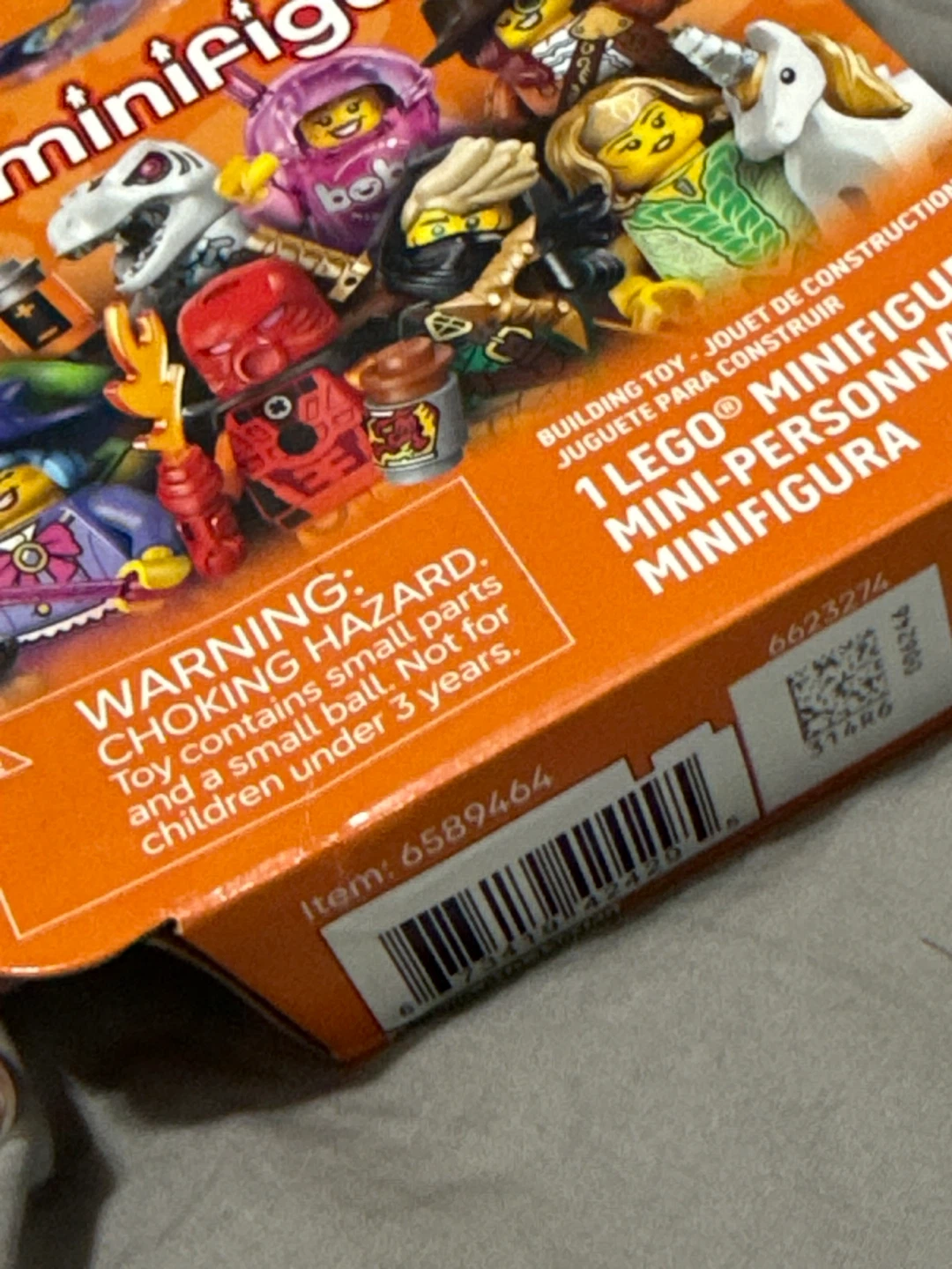 Lego CMF series 29 mysterious ronin and Bionicle cosplayer - photo 2
