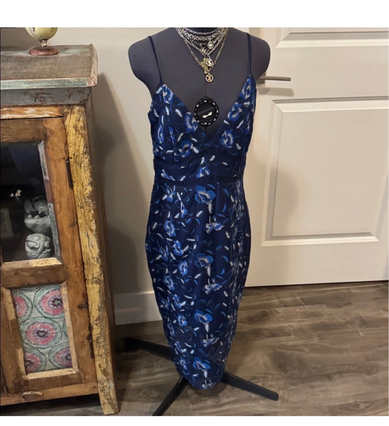 Bardot “sapphire” Blue Floral Dress - size 6/small - photo 5