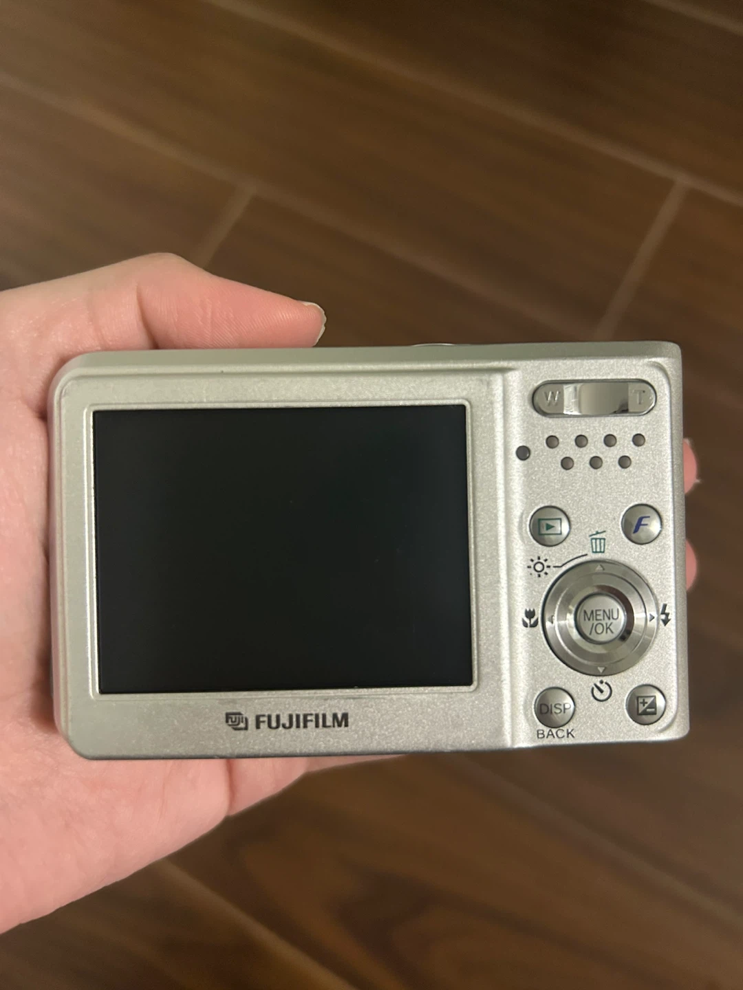 Fujifilm FinePix F30 Digital Camera (Vintage) - photo 3