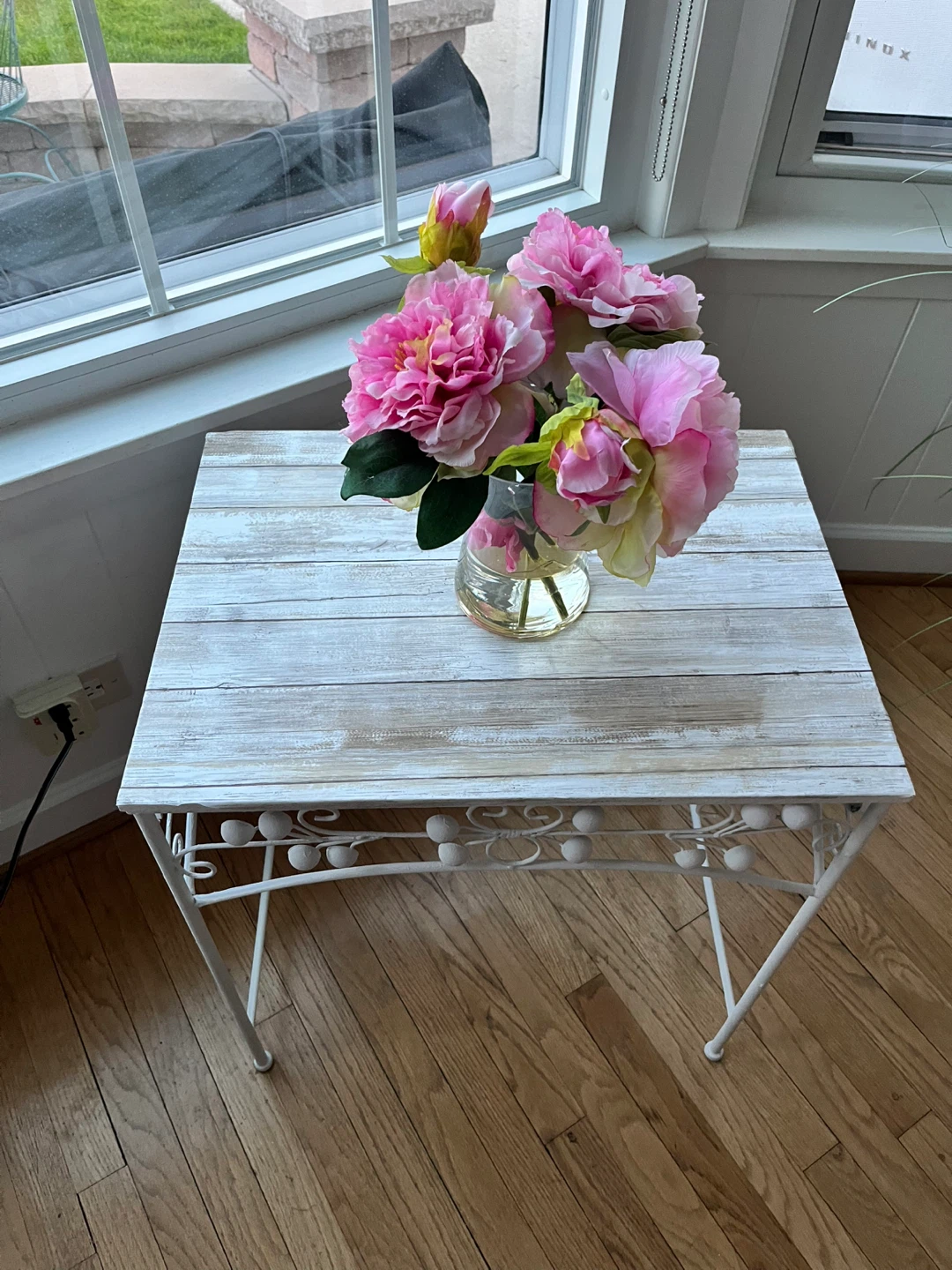 CUTE LARGE SIDE  TABLE/ENTRY - photo 3