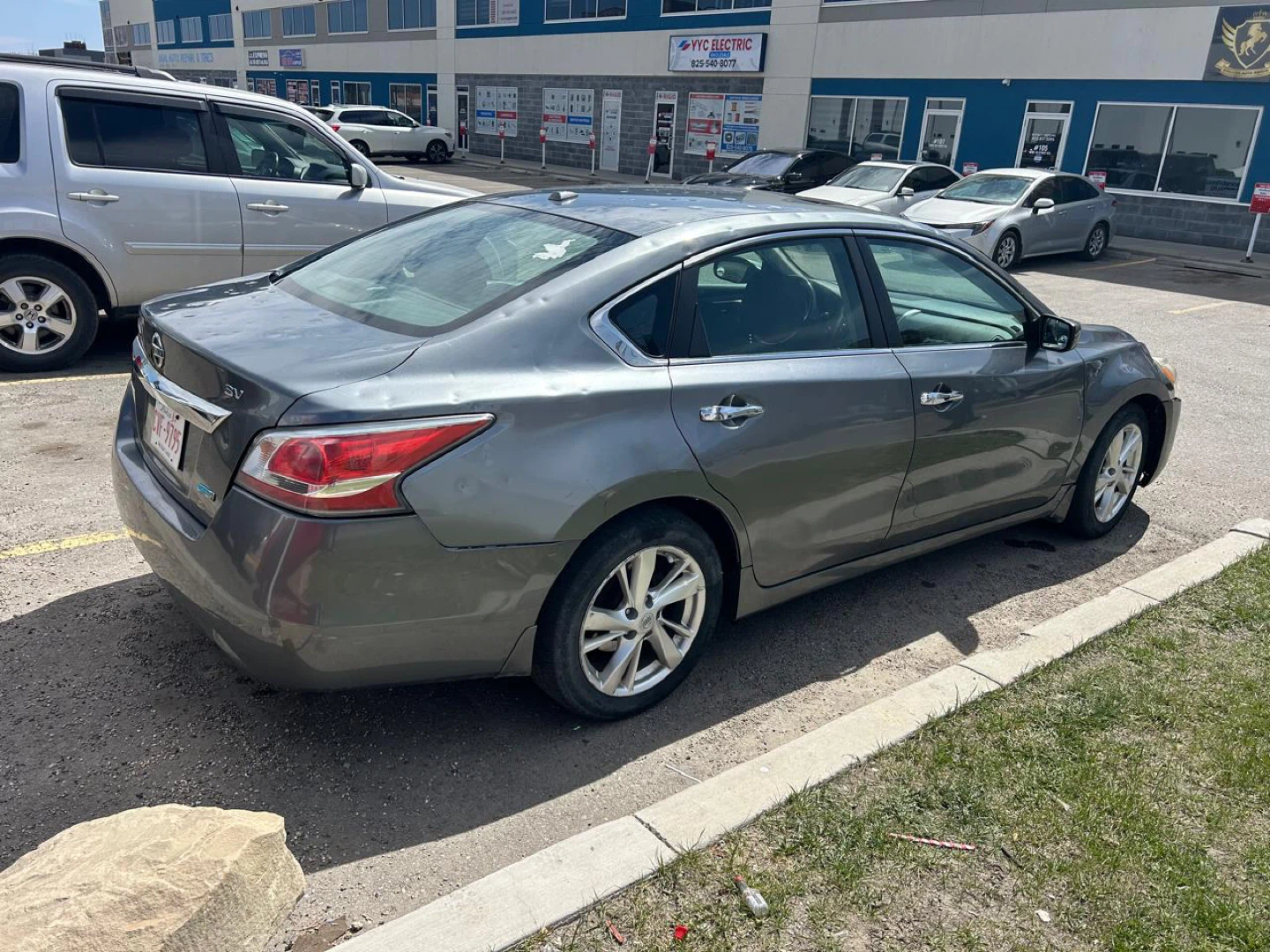 Nissan Altima Sedan