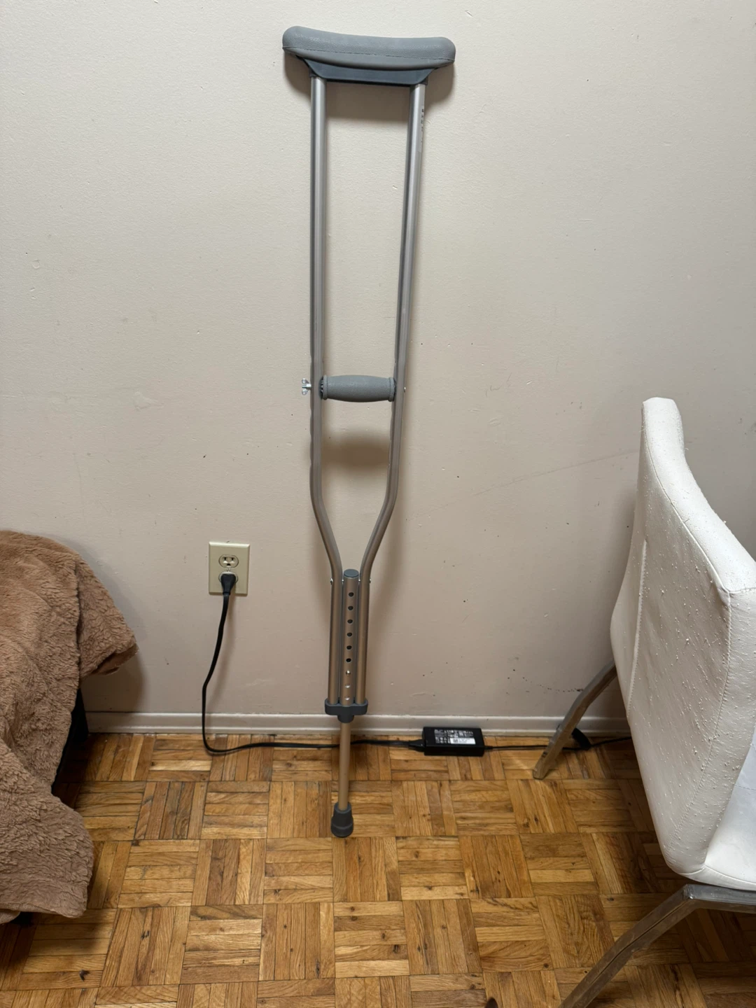 Adjustable Crutches