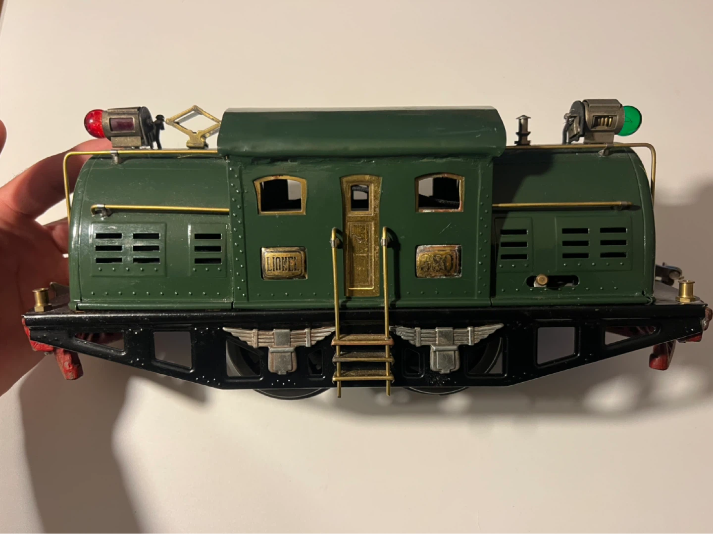 Lionel 380 locomotive