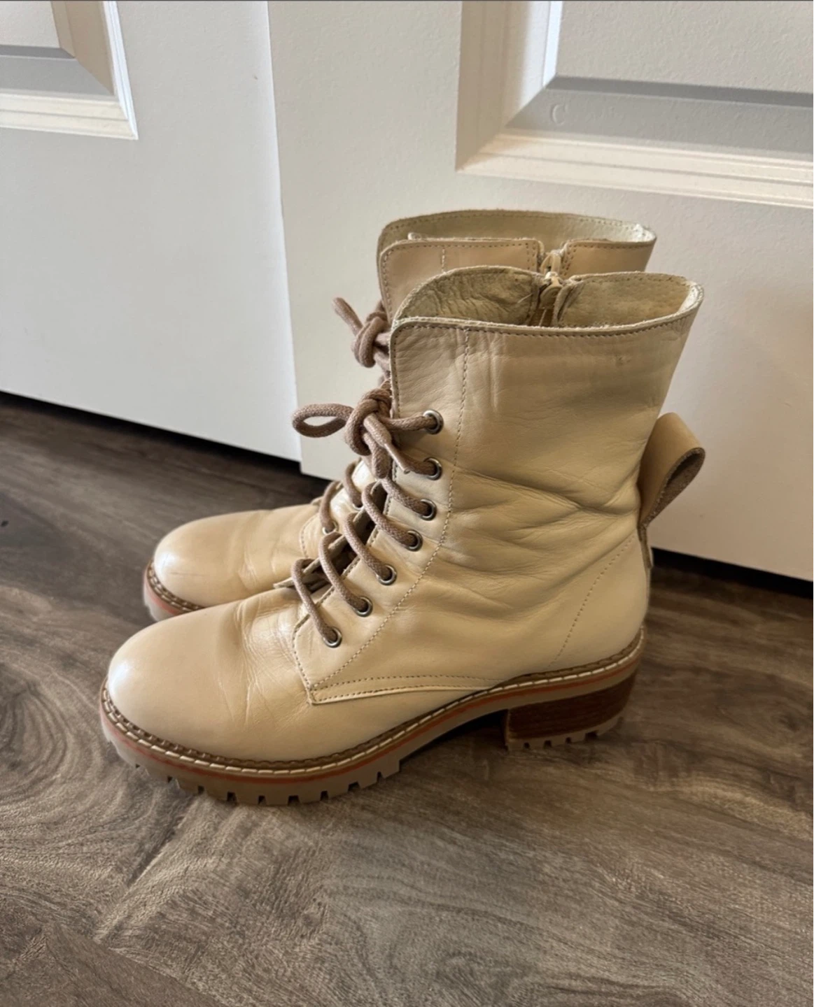 Bertuchi cream color leather combat boots - size 9/40 - photo 3