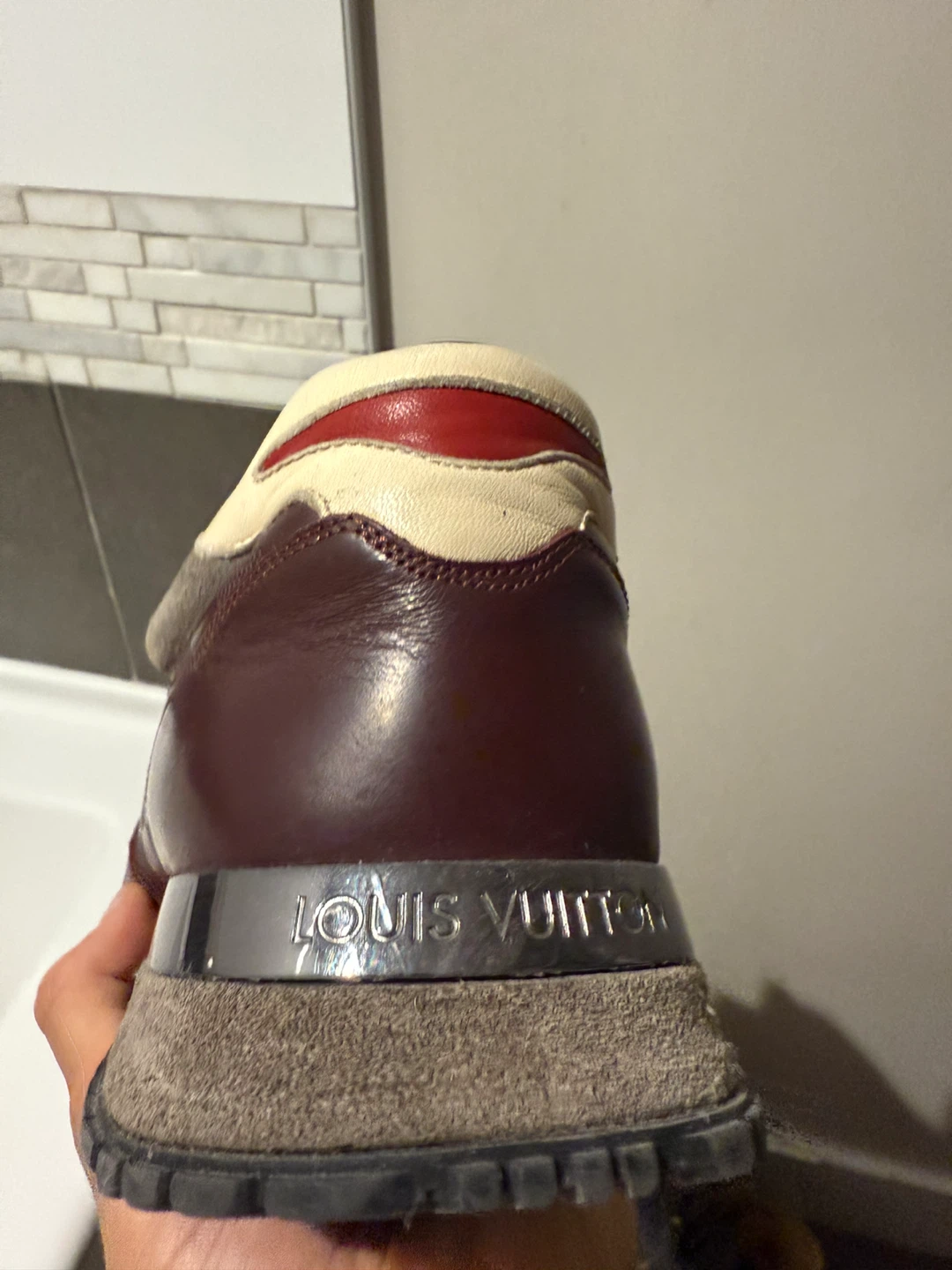 Louis Vuitton Burgundy Sneakers size 12 - photo 4