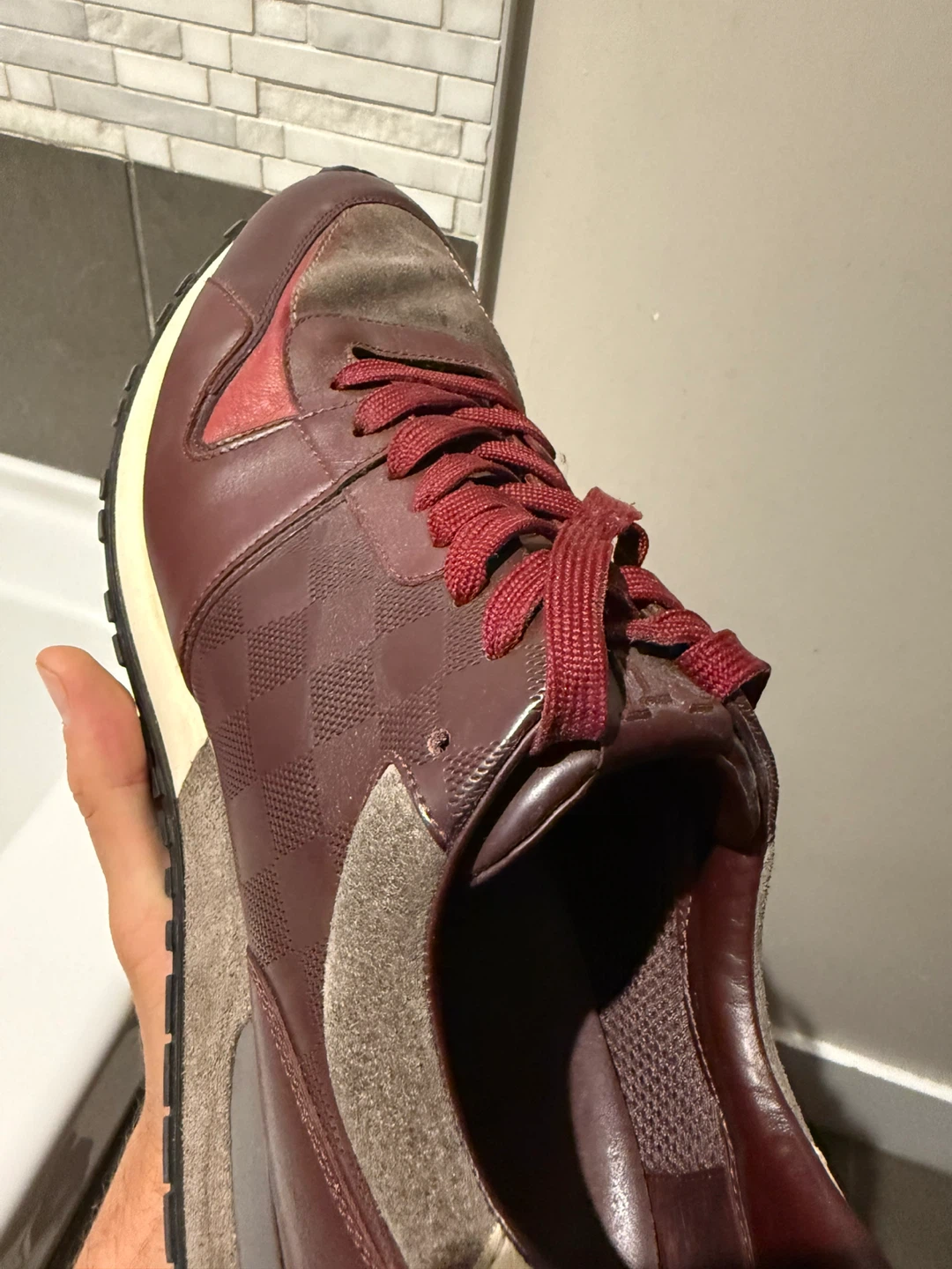 Louis Vuitton Burgundy Sneakers size 12 - photo 5
