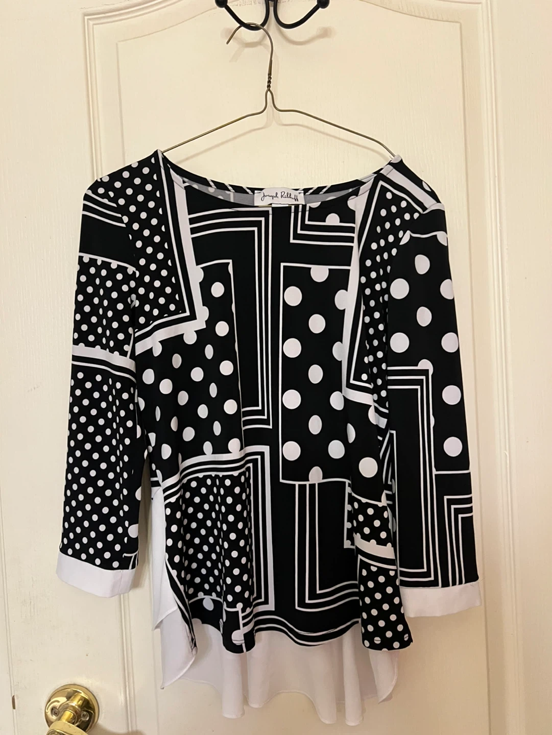 Joseph Ribkoff Black & White Geometric Print Top