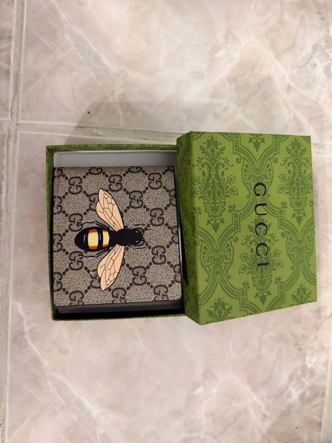 Gucci Bi-fold Wallet with Bee and Tiger Embroidery - photo 3